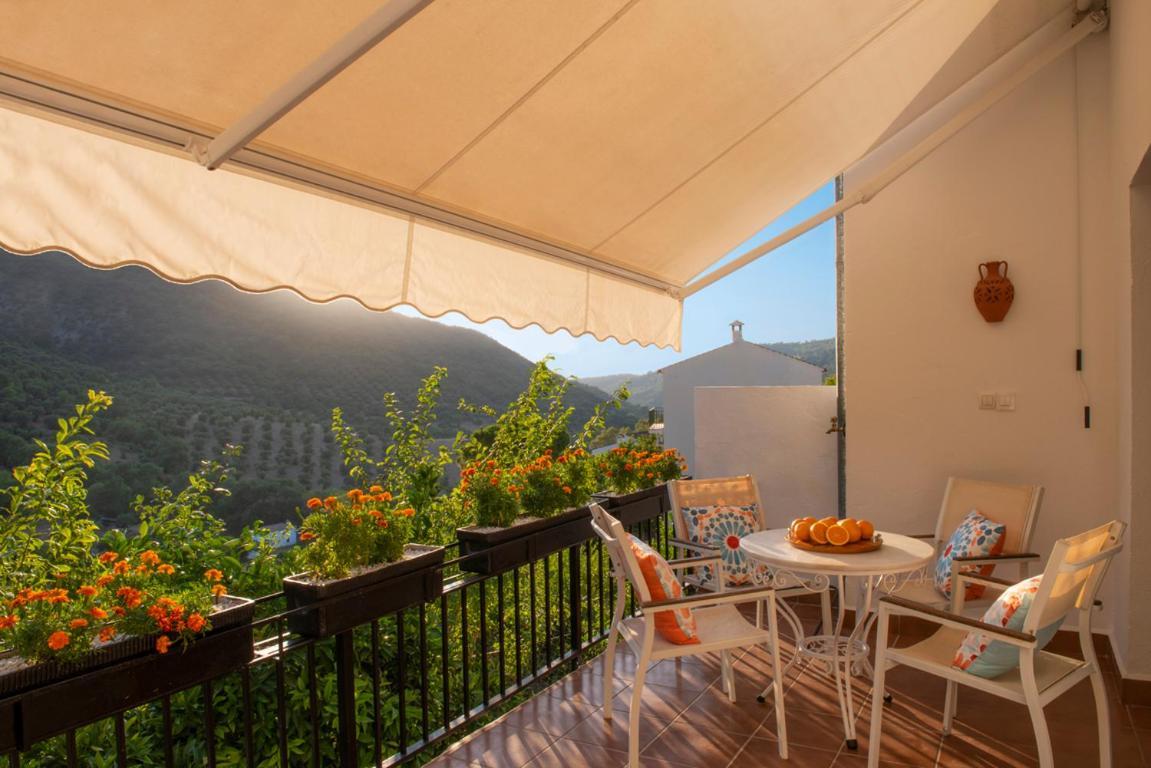 Stunning Home Benamahoma 4 Bed - Sierra Grazalema Dış mekan fotoğraf